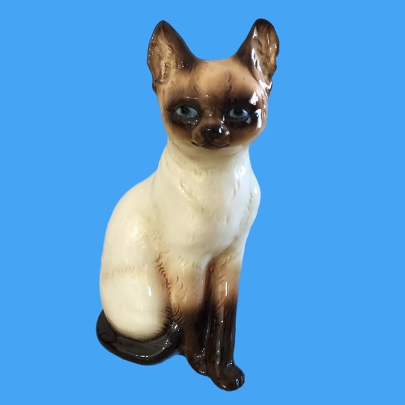 Goebel Other - VTG Goebel Ceramic Sitting Siamese Cat Figurine Statue 😻